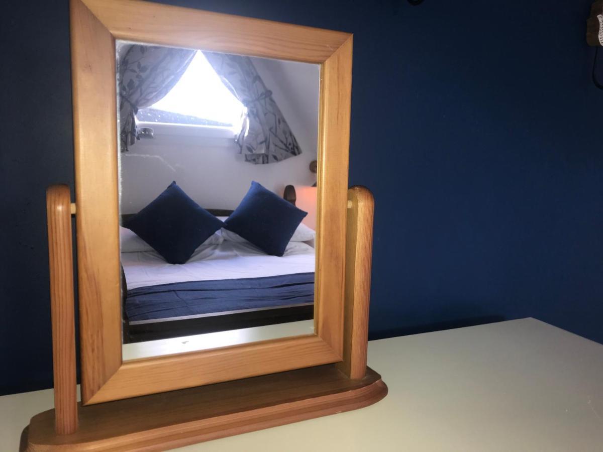 Foxes Sea Side Retreat Deluxe Chalet Is A Lovely Holiday Home Tucked Away On The Kent Coast Kingsdown  Buitenkant foto